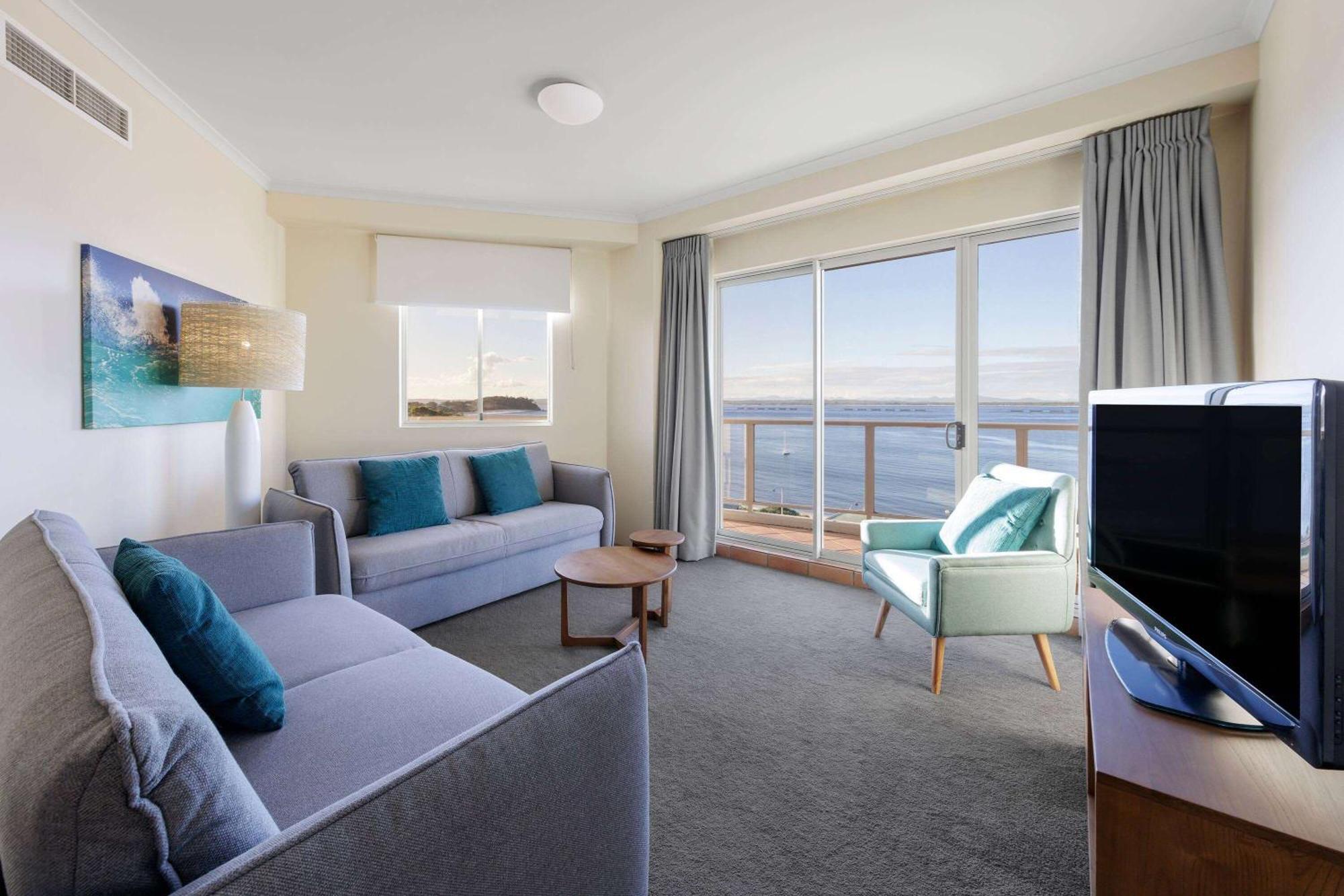 Ramada Resort By Wyndham Shoal Bay Bagian luar foto